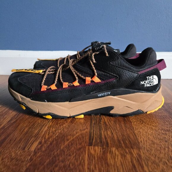 The North Face - Women’s Vectiv Taraval Tech Shoes (Size 8.5) - Picture 1 of 11
